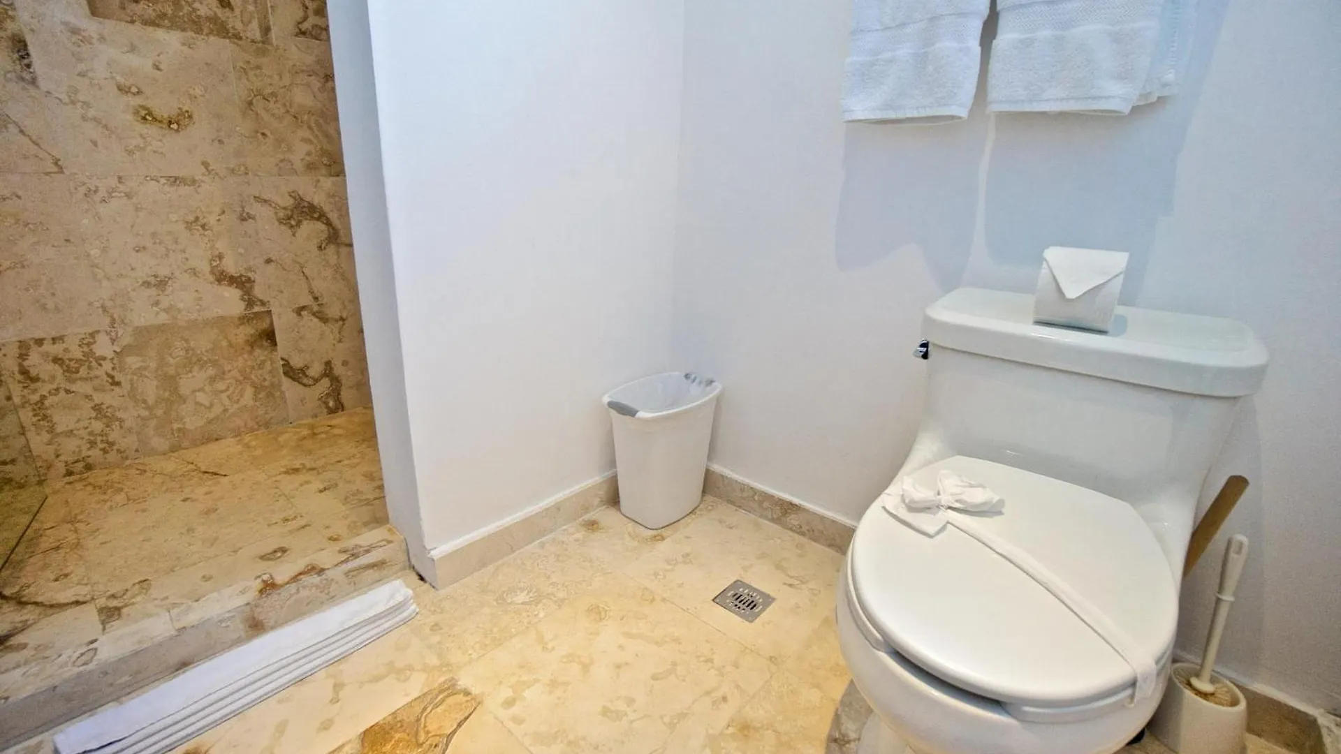 Elements Penthouse 14 Condo بلايا ديل كارمن المكسيك