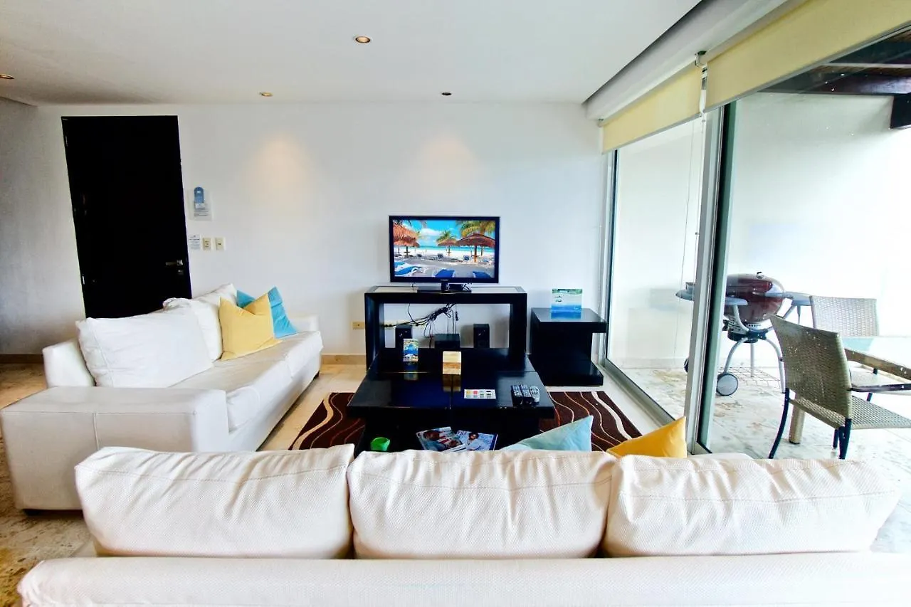 Elements Penthouse 14 Condo بلايا ديل كارمن